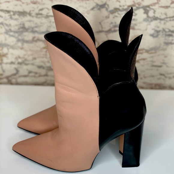 Louis Vuitton Shoes - LOUIS VUITTON Pokerface Boots